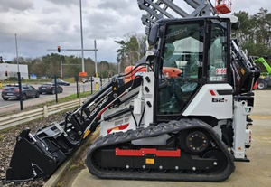 ขายส่งอุปกรณ์ก่อสร้างมือสอง รถตักล้อยางไฮโดรมีค HMK62 ใช้แล้ว ประหยัดน้ำมัน - Product Image 3