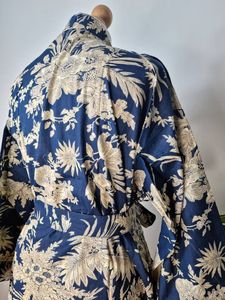 ชุดกิโมโนลายดอกไม้ผ้าฝ้ายแท้สีน้ำเงินเข้มสำหรับคุณแม่ฤดูใบไม้ร่วงฤดูหนาวซักได้สวมใส่สบาย - Product Image 5