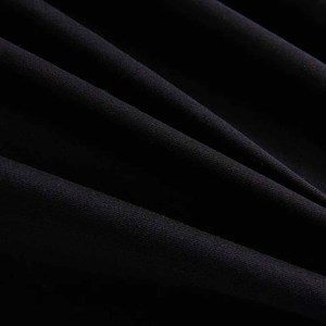 Ensemble de drap de lit et housse de couette en satin de qualité hôtelière Couleurs unies Motif teint uni Fabriqué au Pakistan - Product Image 6