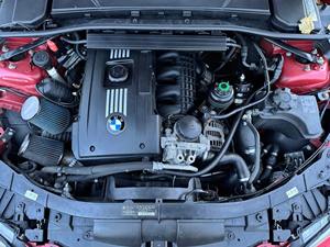 BMW 335i-s Coupé 2011, voitures d'occasion très demandées - Product Image 4