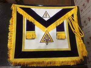 Delantales Masónicos Personalizados al por Mayor, Hechos a Mano, Bordados, de Piel de Cordero, Ligeros, de Forma Cuadrada, para Maestros Masónicos de la Selecta Real - Product Image 4