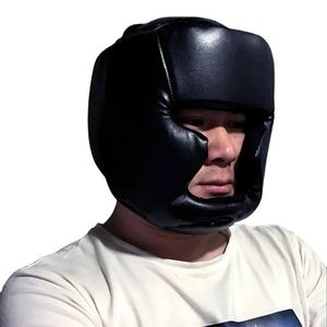 Casco de boxeo superior para luchadores intrépidos Protector de cabeza de boxeo para una lucha segura en Qasaab Gloves Company - Product Image 1