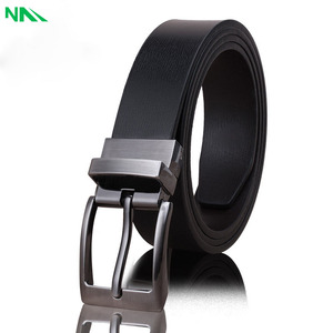 Ceinture en cuir de vachette de qualité haut de gamme pour hommes motif solide avec boucle en alliage Style formel et décontracté en gros - Product Image 2