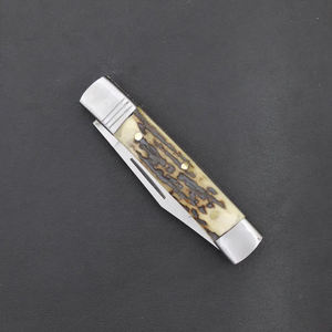 Navaja Plegable Hecha a Mano de Acero D2 con Mango de Cuerno de Ciervo y Funda de Cuero - Product Image 5