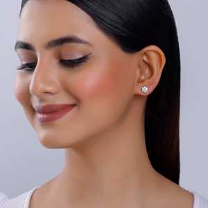 Boucles d'oreilles dorées Daisy Delight Diamond Stud - Product Image 1