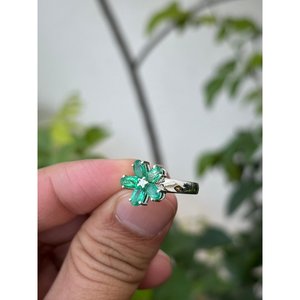 925 <b>Silver</b> Natural <b>Emerald</b> Fashionable Floral Design Adjustable Gold-Plated Inlay <b>Ring</b> Classic Engagement <b>Ring</b> for All Occasions - Product Image 3