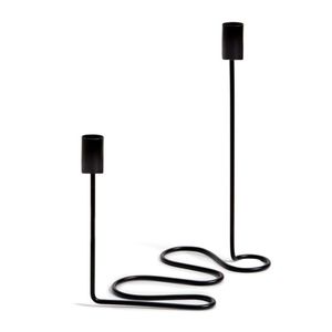 Portavelas decorativo de Navidad de metal forjado a mano duradero con una construcción fuerte para una elegancia de temporada duradera - Product Image 6