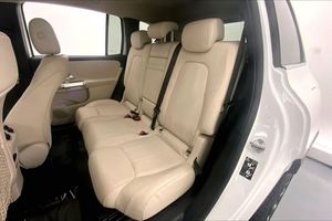 EXQUISITAMENTE USADO, GLB 250 4MATIC SUV 2022, BLANCO, TRANSMISIÓN DE 8 VELOCIDADES, TRACCIÓN EN LAS CUATRO RUEDAS, 221HP, EN VENTA - Product Image 3