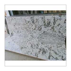 Dalles de granit blanc d'Alaska polies de la meilleure qualité d'approvisionnement direct d'usine pour les intérieurs élégants - Product Image 2