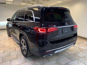 สร้างสรรค์อย่างพิถีพิถัน 2022 GLS GLS 450 - Product Image 3
