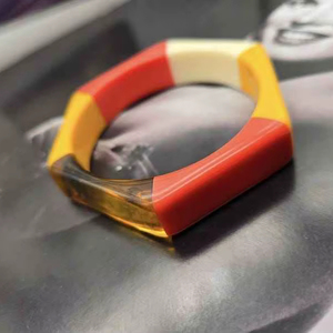 Bracelets et joncs en résine pour femmes, nouvelle collection, bijoux de style ange pour les fêtes et les mariages, haute qualité - Product Image 1