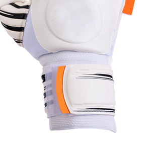 2025 doigt de protection respirant gants de gardien de but de football gants de gardien de but professionnels gants de Football en Latex allemand 4mm - Product Image 5