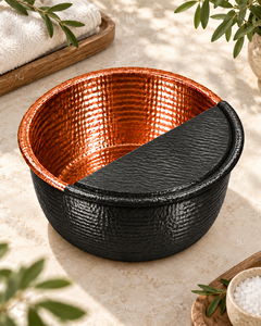 Fauteuil de pédicure rond en cuivre martelé avec couvercle noir, drainage sans tuyau et massage manuel pour salon et spa - Product Image 6