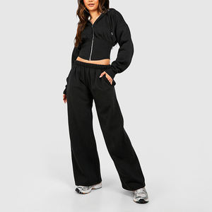Ensemble de survêtement pour femmes avec sweat à capuche et pantalon de survêtement à jambes évasées, en coton 100%, uni, décontracté, logo personnalisé, 2 pièces, pour l'hiver - Product Image 3