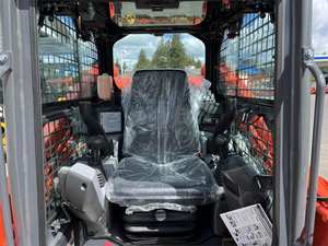 2024  SVL97-2 Track Skid Steer - Puissance inégalée rencontre un confort haut de gamme - Product Image 6