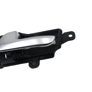 Poignée de porte intérieure avant gauche KIA Sportage Série D4FE (16>21) - Product Image 2
