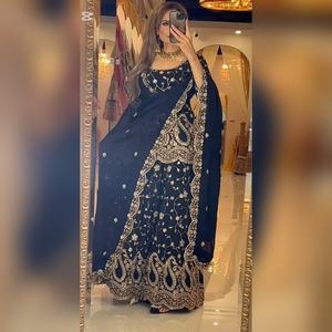 Conjunto de 3 piezas de algodón de talla M a XXL, hecho a mano con aguja, precio de fábrica, para suministro de catálogos y valor de reventa en tiendas. - Product Image 1