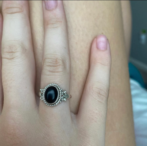 แหวนเงินสเตอร์ลิงทำจาก925แฮนด์เมดพร้อมหินโอนิกซ์สีดำธรรมชาติของขวัญแต่งงานสำหรับผู้หญิงสำหรับงานเลี้ยง - Product Image 4