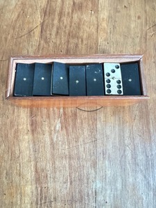 Vintage <b>Domino</b> Set nTimeless Craftsmanship Endless Fun by crescent crafts - Product Image 5