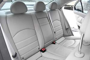 MERCEDES-BENZ E63 AMG SEDÁN 2007 USADO, VOLANTE A LA IZQUIERDA/DERECHA - Product Image 4