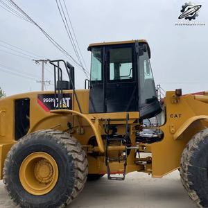 Chargeuse sur pneus Caterpillar 966H d'occasion, 23 tonnes, godet de 3,5 m³, d'origine japonaise, 95 % neuve, construction, faible nombre d'heures, certifiée CE, d'occasion - Product Image 3
