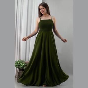 Vestido de Gala Verde Oscuro con Cintura Imperio, Cómodo, Talla XS, Tela de Chifón, Corte en A, para Fiestas Nocturnas, Largo hasta el Suelo - Product Image 1