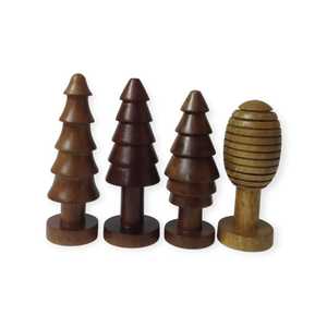 Arbre de Noël de haute qualité en bois de manguier fabriqué à la main pour les vacances et la décoration intérieure. - Product Image 1