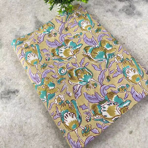 Voile fait à la main imprimé fleuri Nomex coton tissu pour filles coureurs tricotés et blocs imprimés pour robes d'enfants style indien - Product Image 1