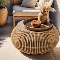 Table basse ronde en rotin naturel artisanal avec plateau en bois - Design unique en cage tressée