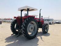 Traktor Pertanian Massey Ferguson 290 Merah 4WD Penggerak Roda Gigi Traktor Produktivitas Tinggi Untuk Penggunaan Pertanian