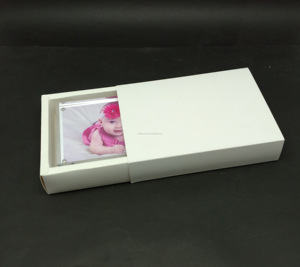 Marco de fotos de acrílico transparente 4R Marco de fotos de acrílico magnético para marco de fotos de 4x6 pulgadas para el hogar, la Oficina y los regalos - Product Image 3