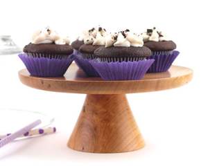 Nouveauté Supports à gâteaux en bois d'acacia Nouveau style Support à gâteaux rotatif pour la décoration de pâtisserie Support à gâteaux rotatif en bois pour buffet - Product Image 1