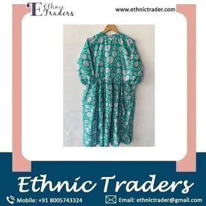 Venta al por mayor de suministro de fábrica Sweet Kitty vestido de algodón estampado volantes Handblock proveedor indio para ocasiones festivas Natural - Product Image 6