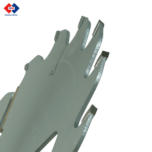 <span class=keywords><strong>Lame</strong></span> de <span class=keywords><strong>scie</strong></span> <span class=keywords><strong>circulaire</strong></span> multi-dents DM de qualité industrielle OEM <span class=keywords><strong>250</strong></span>*36T+4P pour le travail du bois à textures complexes - Product Image 2