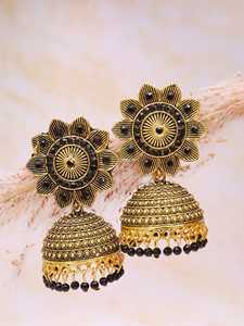 ต่างหูสตั๊ด jhumki ลายดอกไม้คริสตัลหรูหราสีเงินผสมสารออกซิไดส์เครื่องประดับแฟชั่นที่ทันสมัยและผสมผสานกันอย่างลงตัว - Product Image 2