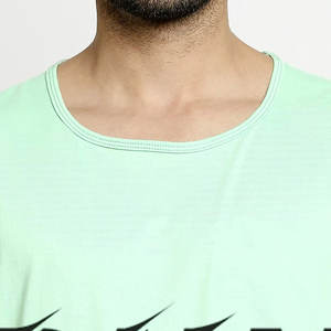 Camiseta de cuello redondo con dobladillo curvo para hombre, y muscular Camisa ajustada de alta calidad, camisetas personalizadas con logo en blanco - Product Image 6