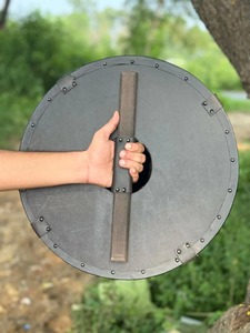 Bouclier Viking Médiéval Personnalisé de Qualité Supérieure, Lame en Acier à Haute Teneur en Carbone, Manche en Cuir, Couleur et Taille Personnalisables, Support OEM - Product Image 4