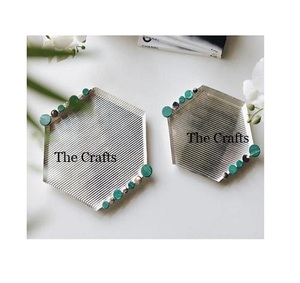 Bandeja para servir postres y chocolates en forma hexagonal, Juego de 2 bandejas de metal para servir alimentos de diferentes tamaños para uso en fiestas de bodas - Product Image 2