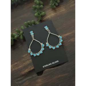 Boucles d'oreilles pendantes en forme de cœur, faites à la main, en turquoise Zuni et argent sterling - Product Image 4