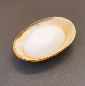 Bandeja de soporte de jabón de cuerno de búfalo, accesorio de baño de cuerno pulido ecológico, soporte de jabón de cuerno de diseño rústico - Product Image 1