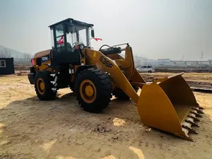 Cargadora SEM 636F de 3 toneladas de servicio pesado con control piloto, aire acondicionado y cucharón de 2,5 m³ para compradores de construcción globales - Product Image 1