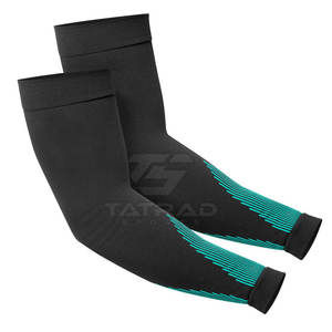 Mangas de compresión personalizadas transpirables de secado rápido de alta calidad para levantamiento de pesas para hombres - Product Image 2