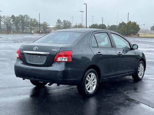 Usado 2007 T * oyota Yaris - Product Image 4