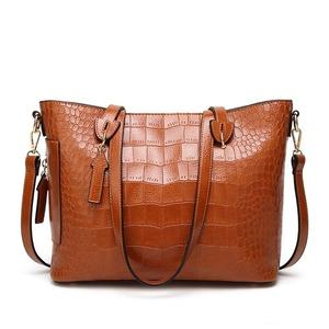 Bolso de diseñador con asa grande para mujer a la moda más vendido con almacenamiento cómodo, el mejor bolso de uso diario para oficina, patrón sólido - Product Image 2
