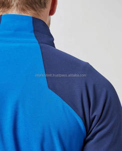 Veste Softshell sur mesure en gros pour hommes, fournisseur de vestes de randonnée imperméables coupe-vent pour activités de plein air - Product Image 3