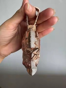 Pendentif Reine Elizabeth en argent 925 avec plaqué or rose, diamant Moissanite Reine Elizabeth Fine Jewelry Pendentifs et breloques - Product Image 6