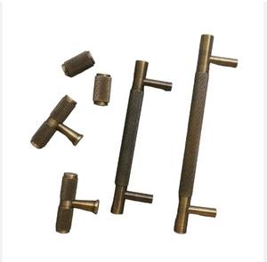 Poignée de porte d'armoire et de tiroir en acier de style européen moderne simple et élégante pour la cuisine et la villa à un prix économique - Product Image 5