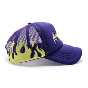 Les casquettes de camionneur en maille de mousse conçoivent votre propre logo de broderie Chapeaux de flamme personnalisés - Product Image 5