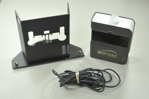 จอภาพ Skytrak และเครื่องจำลองการเล่นกอล์ฟของแท้ใหม่เอี่ยม ความละเอียด 1024x768 - Product Image 2