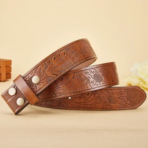 Ceinture fantaisie personnalisée en cuir Western PU Ceinture à boucle en alliage de taureau au design de cowboy pour hommes et femmes - Product Image 4